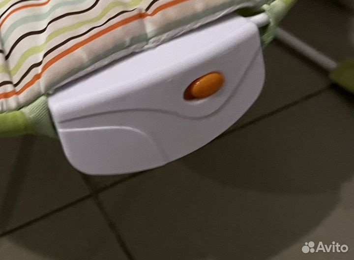 Шезлонг детский