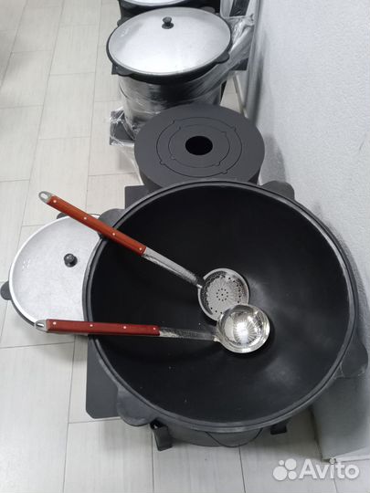 Казан 12л чугунный