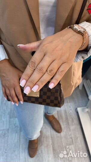 Маникюр и педикюр