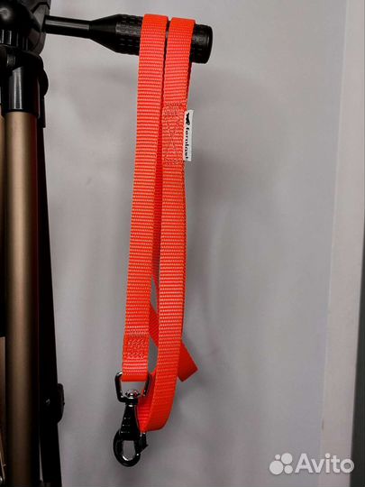 Шлейки,ошейники,поводки,амуниция для собак и тд