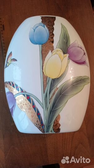 Ваза, фарфор