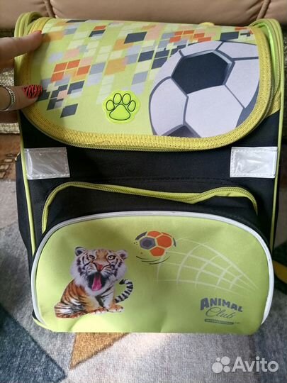 Школьный рюкзак