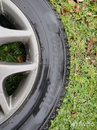 Колеса зимние 215/65 r16