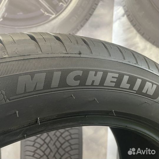 Michelin Pilot Sport 4 SUV 275/40 R21 107Y