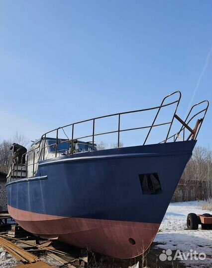 Охта катер/моторная яхта (проект 13002)