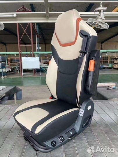 Водительское сиденье