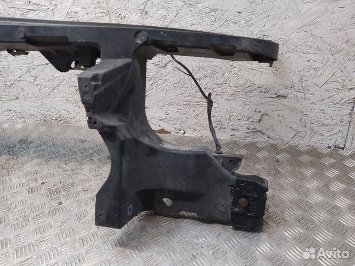 Б/У Передняя панель крепления облицовки