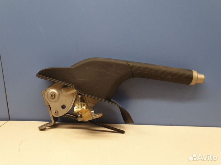 Рычаг стояночного тормоза Honda Jazz 2002-2008