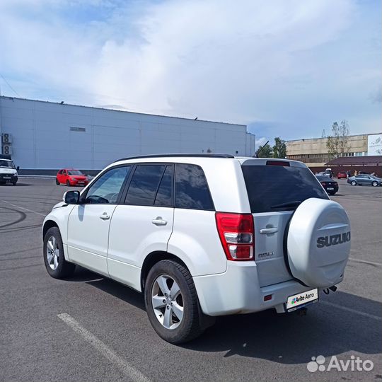 Suzuki Grand Vitara 2.0 МТ, 2010, 223 000 км