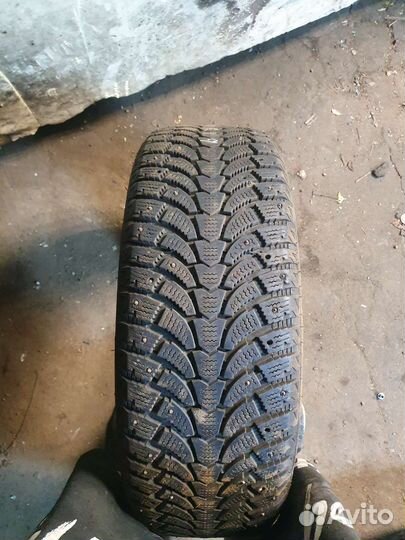 Antares Grip 60 Ice 215/60 R17 96T