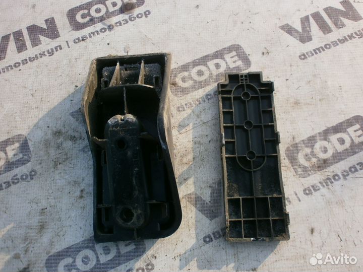 Подставка под ногу Suzuki Grand Vitara XL-7