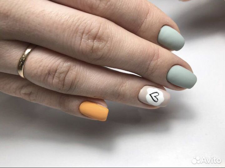 Аппаратный маникюр