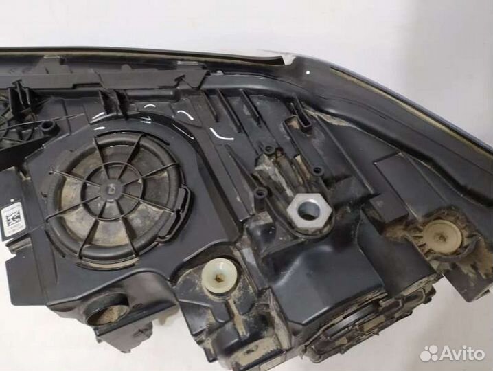 Фара передняя правая, BMW 5 G30/G31 2017