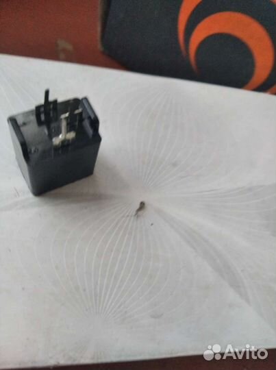 Позистор в петлю размагничивания MZ18SK MZ73-18ROM