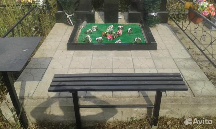 Уборка и уход за могилами на Славянском кладбище