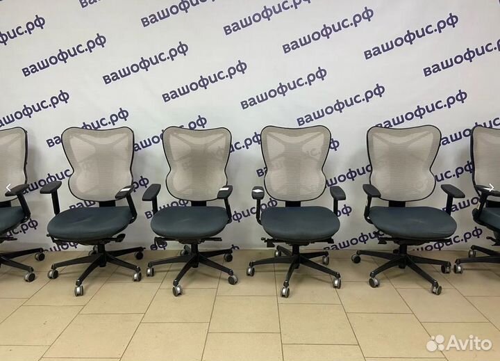 Компьютерные офисные кресла на колесах б/у и новые
