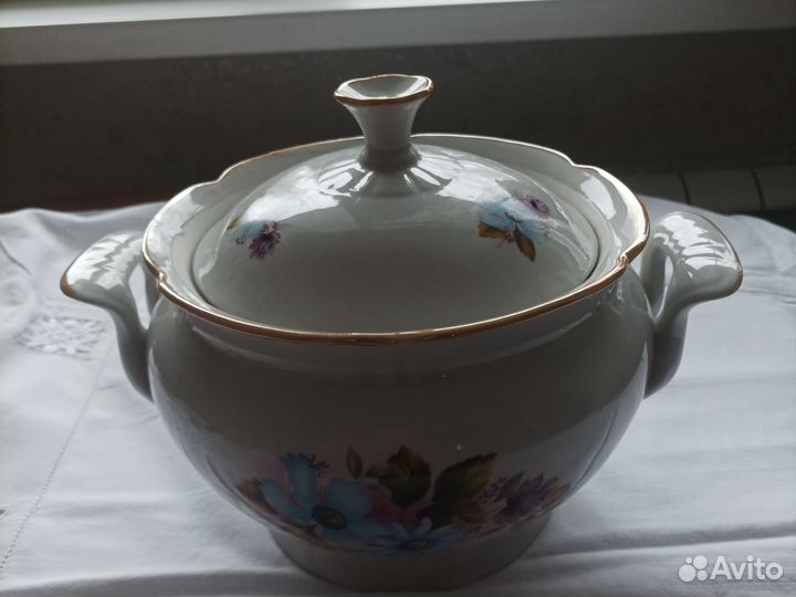 Кастрюля супница