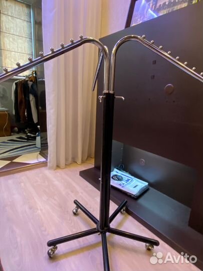 Вешалка напольная