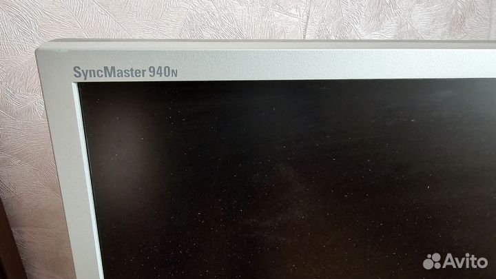 Монитор 19 Samsung 940n
