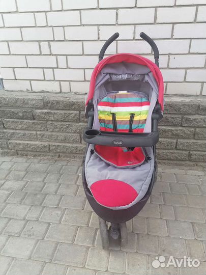 Прогулочная коляска