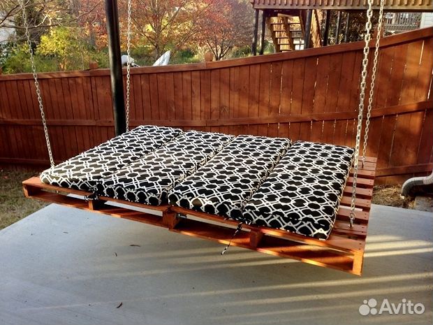 Садовые качели в стиле паллет