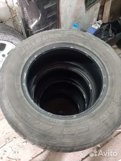 Bridgestone Dueler A/T 265/65 R17