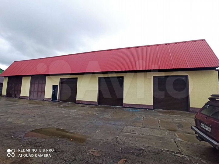 Машиноместо, > 30 м²