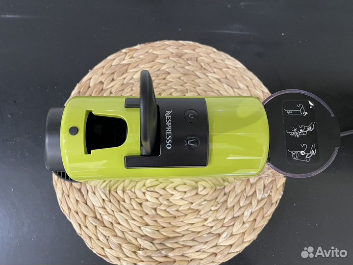 Капсульная кофемашина Nespresso EN85 Lime