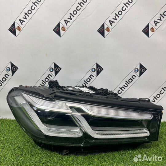 Фара передняя правая Bmw 5-Series G38 2021