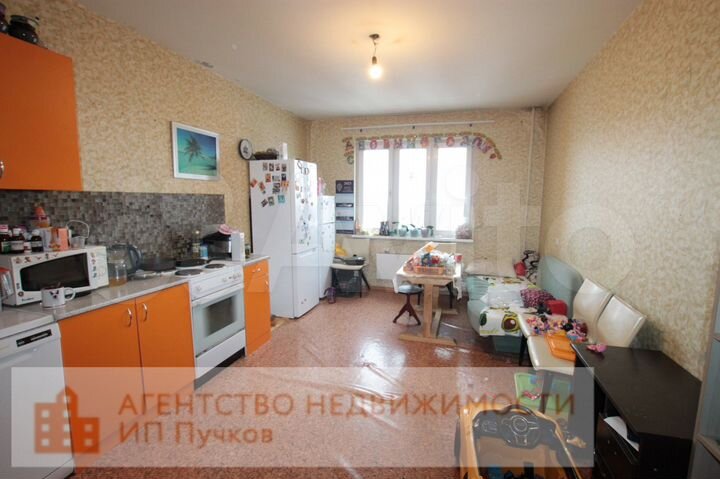 2-к. квартира, 66,1 м², 17/17 эт.