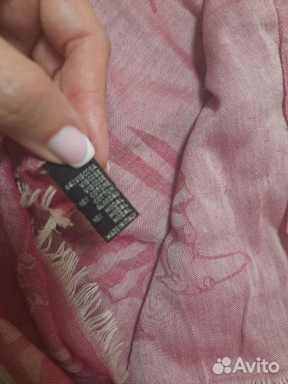 Платок, палантин trussardi оригинал