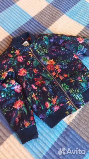 Куртка бомбер для девочки 134