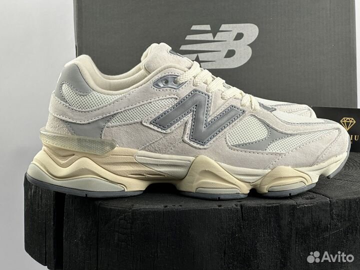 Кроссовки New Balance 9060 бежевые