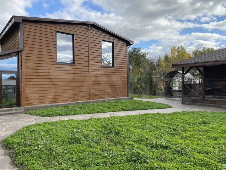 Дом 100 м² на участке 6 сот.