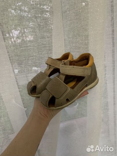 Сандали кожаные