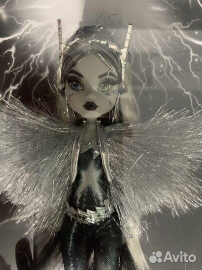 Кукла Монстер Хай Френки Комик-Кон