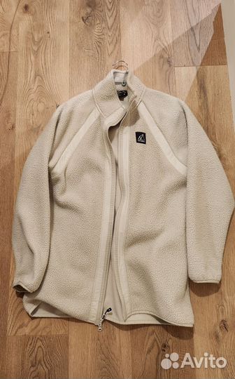 New balance кофта