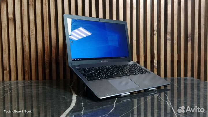 Игровой ноутбук Asus X550C на SSD