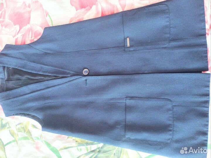 Жилет школьный