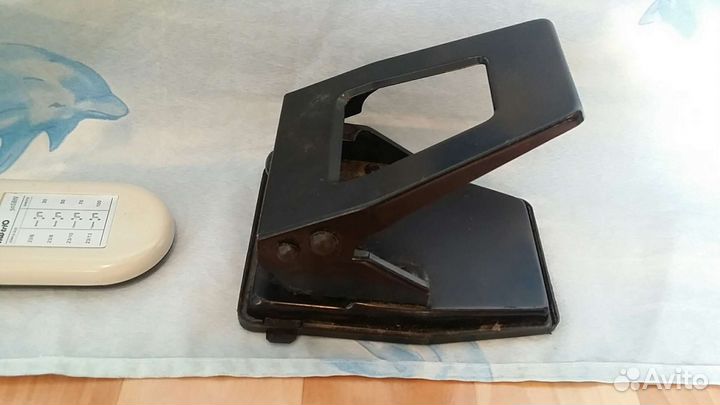 Мощный степлер KW-triO на 100 листов, и Дырокол