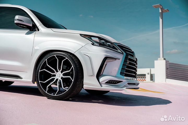 Кованые диски R22 GT Performance на Lexus LX 570