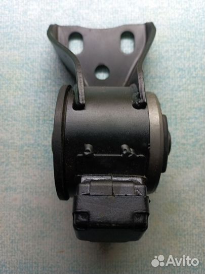 Опора двигателя задняя Мазда мпв 2