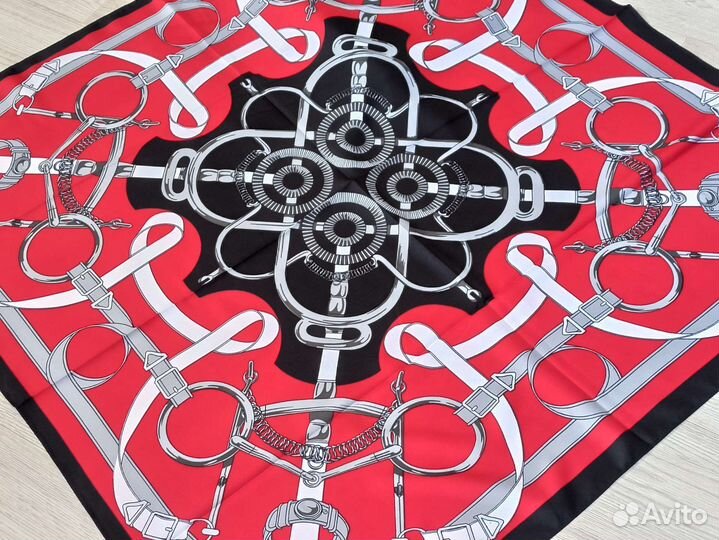 Платок Шелковый Турция красный с черным