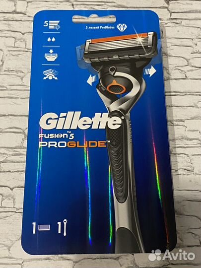 Станки и кассеты Gillette