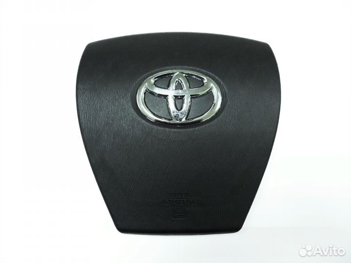 Крышка подушки безопасности руля Toyota Prius