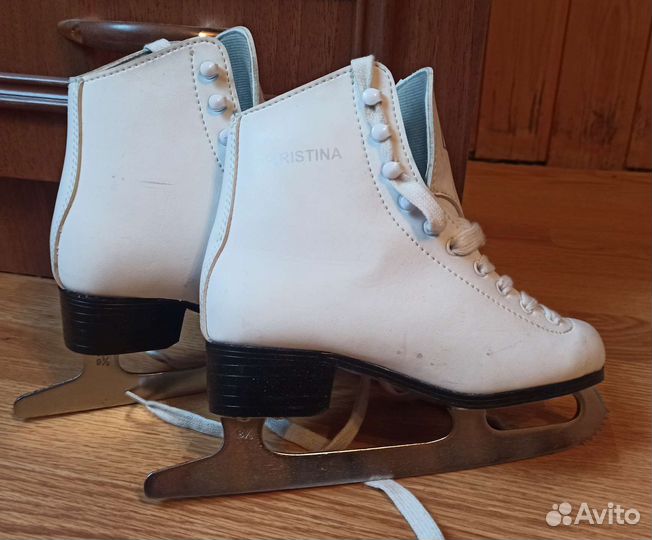Коньки для девочки фигурные 33 размер