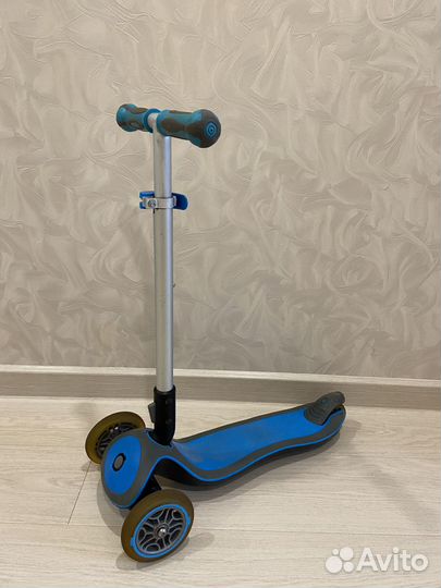 Самокат трёхколёсный globber My Free Up