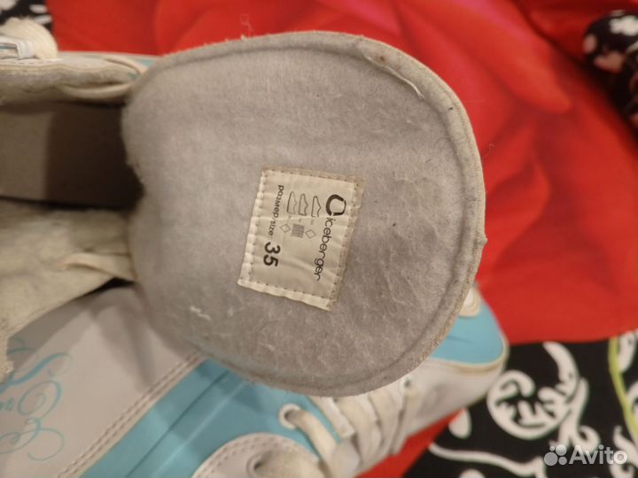 Коньки фигурные 35р