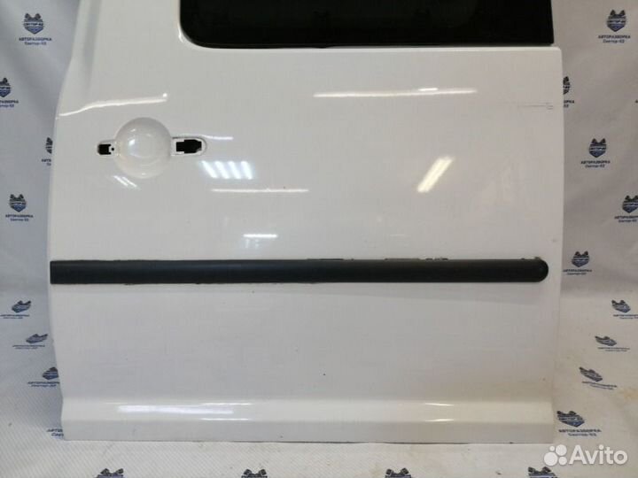 Дверь сдвижная левая Volkswagen Caddy 3