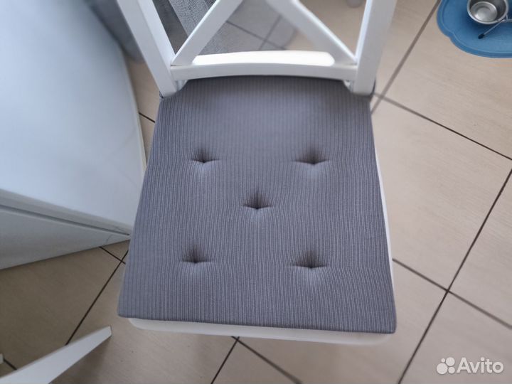 Чехлы на стулья